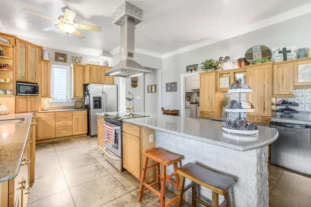 $999,999 | 20547 Crosby Eastgate Road, Crosby, TX 77532