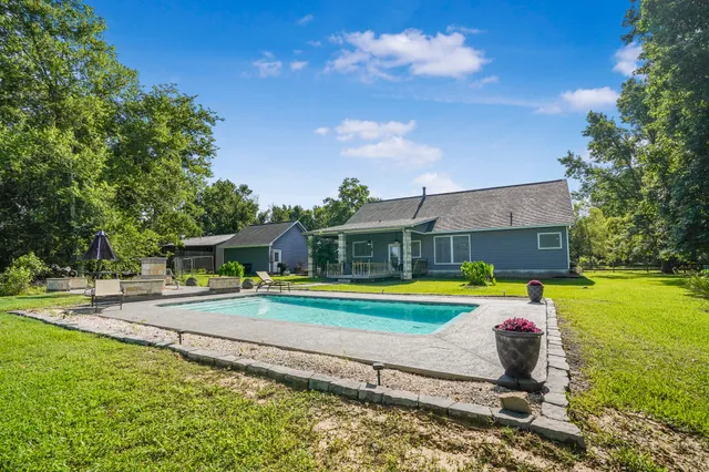 $999,999 | 20547 Crosby Eastgate Road, Crosby, TX 77532