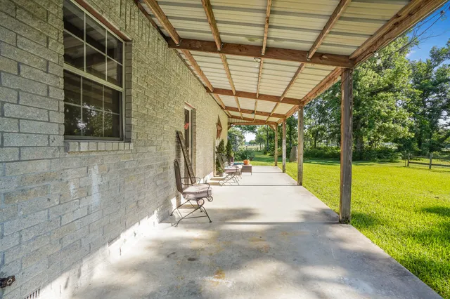 $999,999 | 20547 Crosby Eastgate Road, Crosby, TX 77532