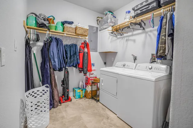 $999,999 | 20547 Crosby Eastgate Road, Crosby, TX 77532