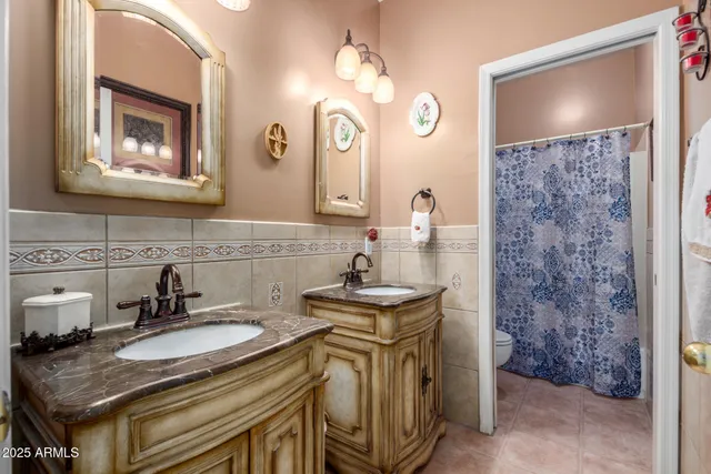 $1,074,999 | 6041 East Dale Lane, Cave Creek, AZ 85331