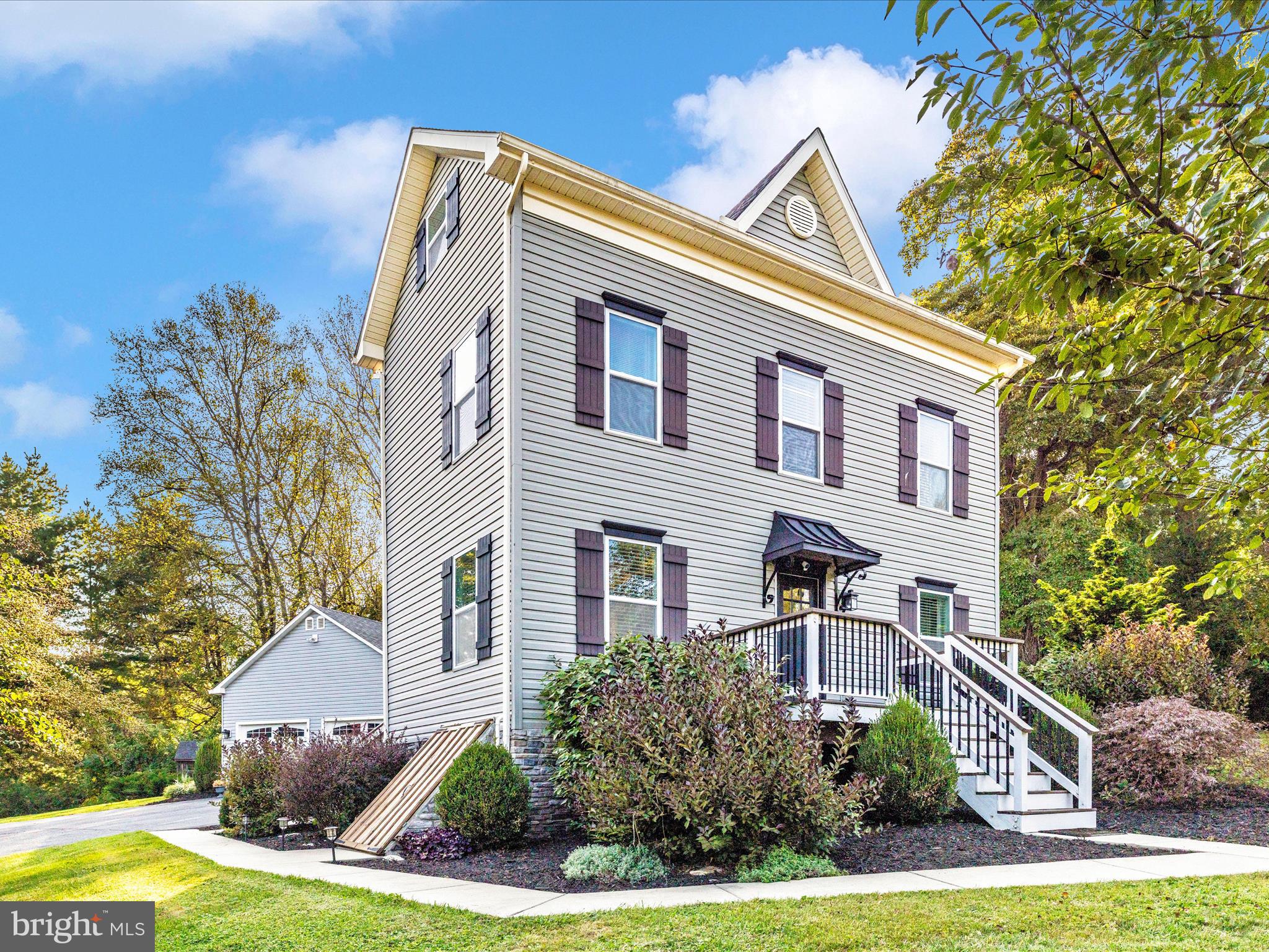 4533 Mountville Road Frederick, MD 21703 - Photo 43 of 70 a front view of a house with garden