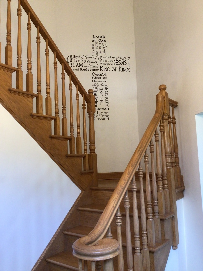 18690 Forest View Lane Lansing, IL 60438 - Photo 6 of 32 a view of entryway