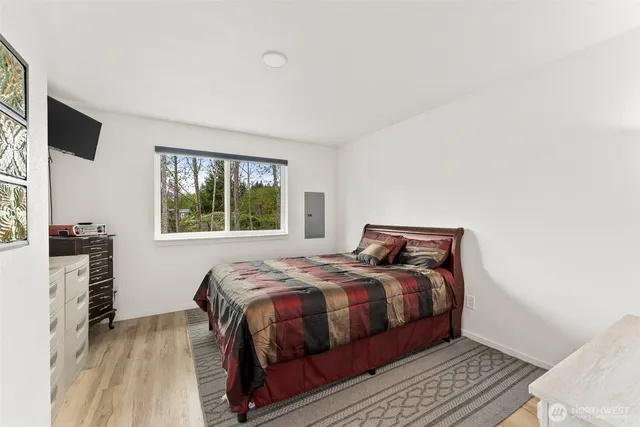 $399,900 | 23 Sunrise Lane, South Bend, WA 98586