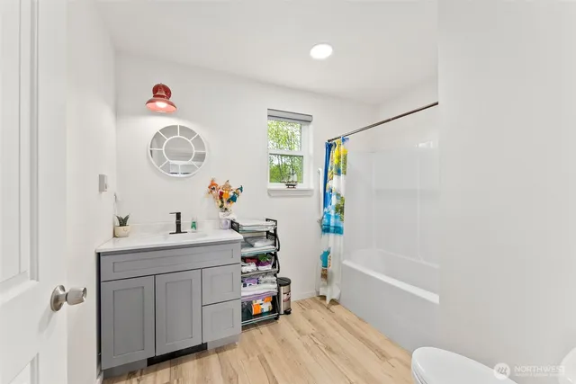 $399,900 | 23 Sunrise Lane, South Bend, WA 98586