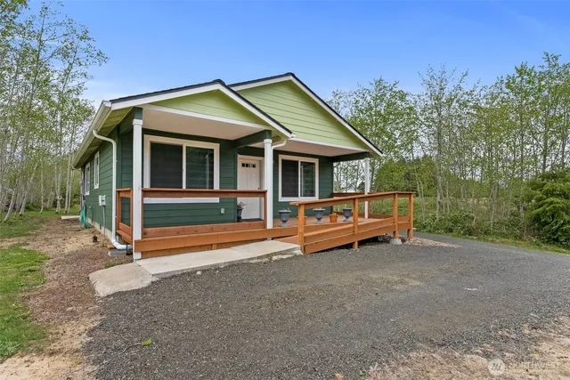 $399,900 | 23 Sunrise Lane, South Bend, WA 98586