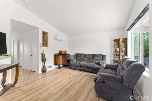 $399,900 | 23 Sunrise Lane, South Bend, WA 98586