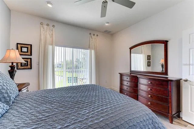 $1,790 | 3450 Parkridge Circle, Unit 204, Sarasota, FL 34243