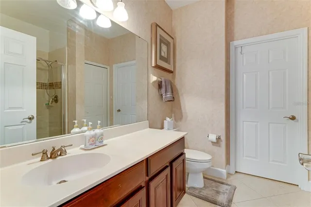 $1,790 | 3450 Parkridge Circle, Unit 204, Sarasota, FL 34243