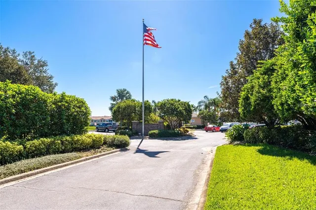 $1,790 | 3450 Parkridge Circle, Unit 204, Sarasota, FL 34243