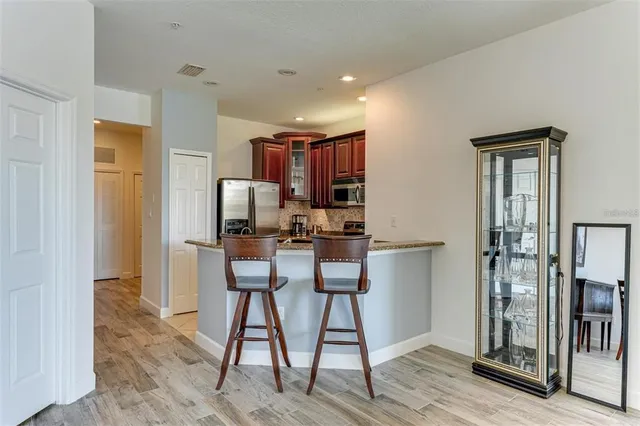 $1,790 | 3450 Parkridge Circle, Unit 204, Sarasota, FL 34243