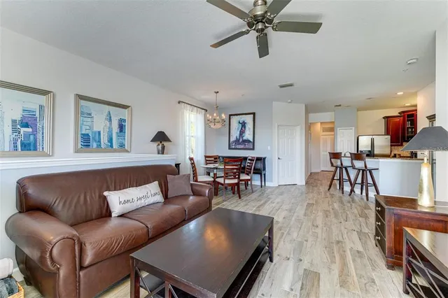 $1,790 | 3450 Parkridge Circle, Unit 204, Sarasota, FL 34243