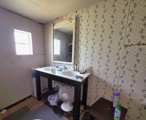 $98,400 | 7326 Southeast Farm Road, Lee, FL 32059