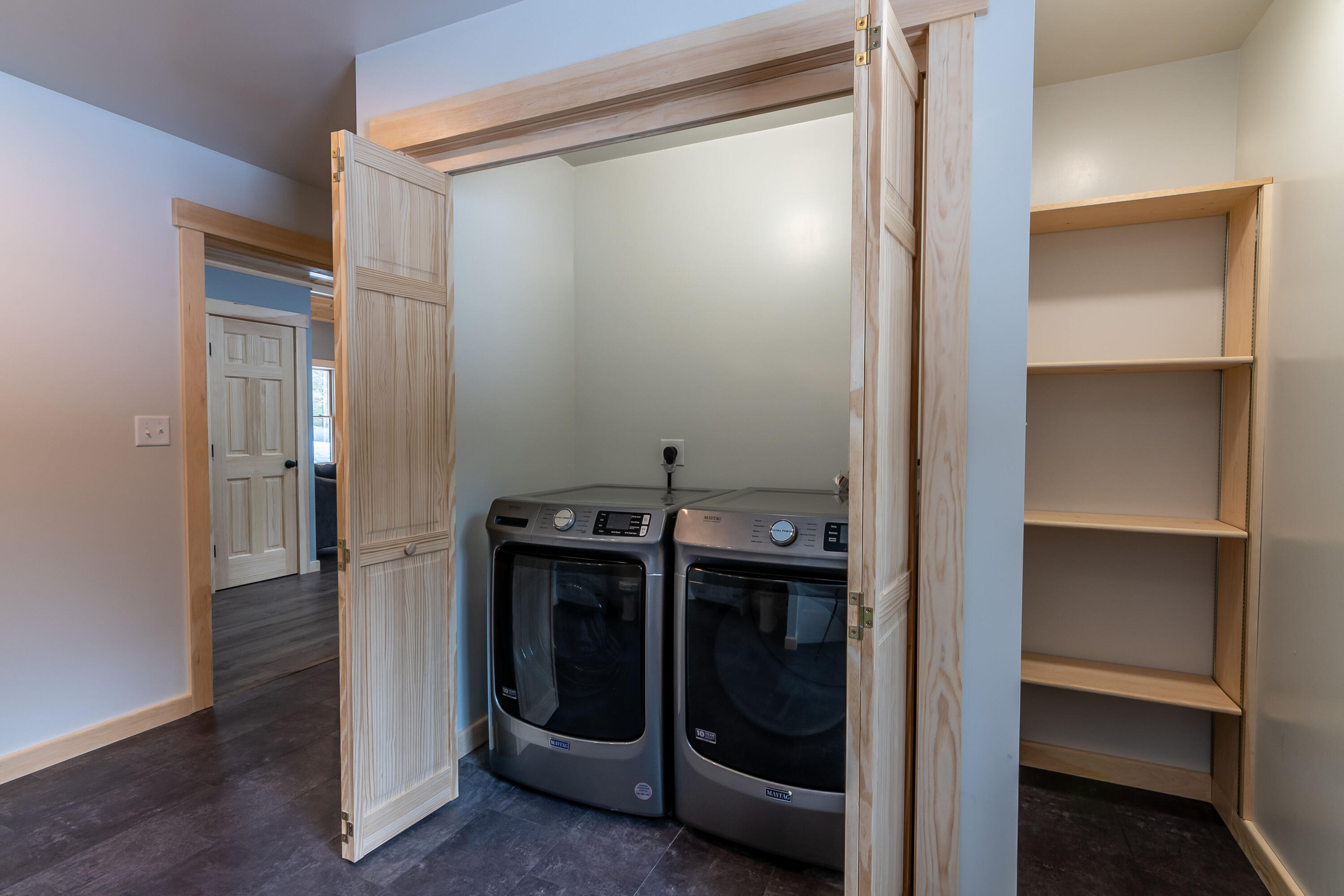 38 Cote Way Eustis, ME 04936 - Photo 10 of 31 1st Floor Laundry