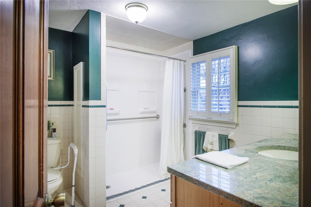 28 Bayview Drive West Warwick, RI 02893 - Photo 17 of 19