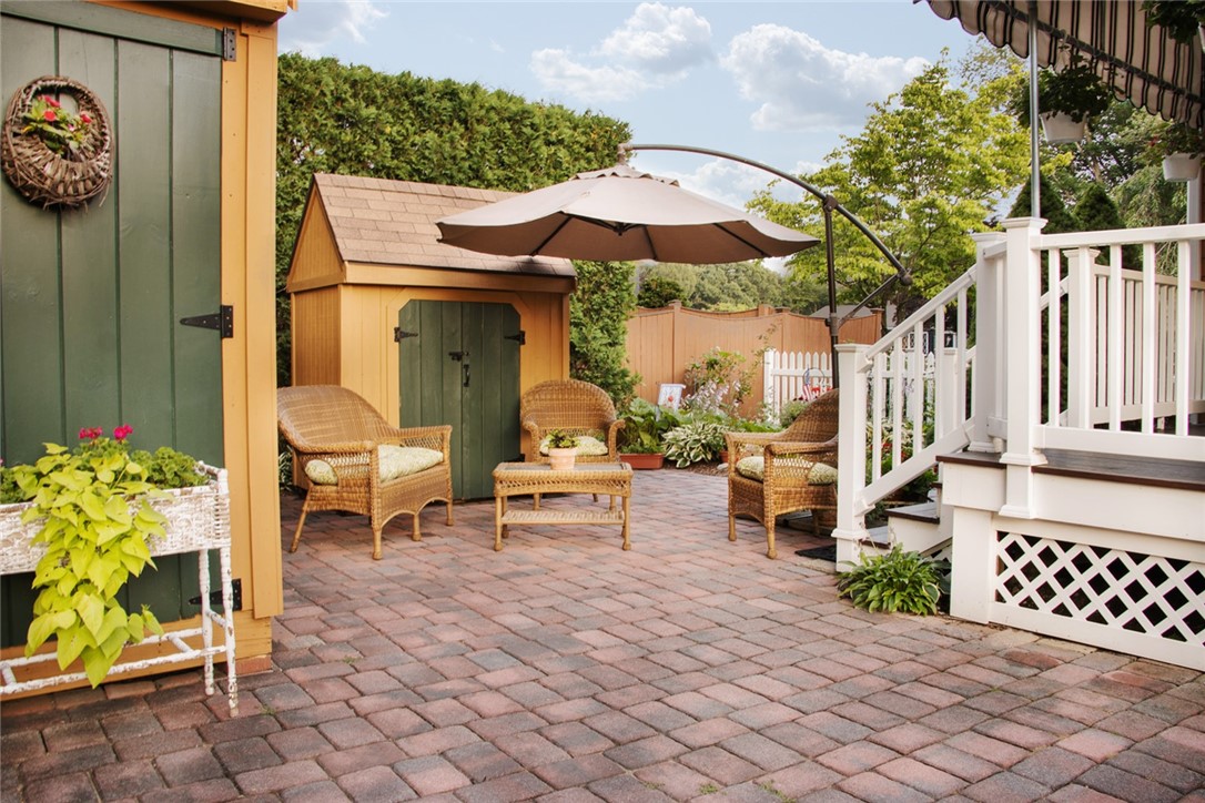 28 Bayview Drive West Warwick, RI 02893 - Photo 4 of 19