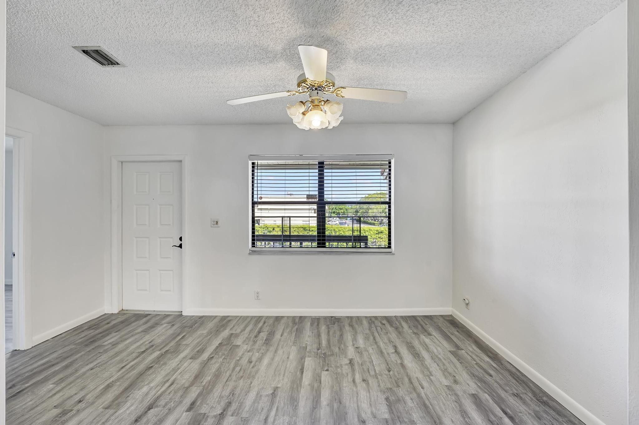 22435 Southwest 61st Way, Unit 223 Boca Raton, FL 33428 - Photo 3 of 30 Photo 3