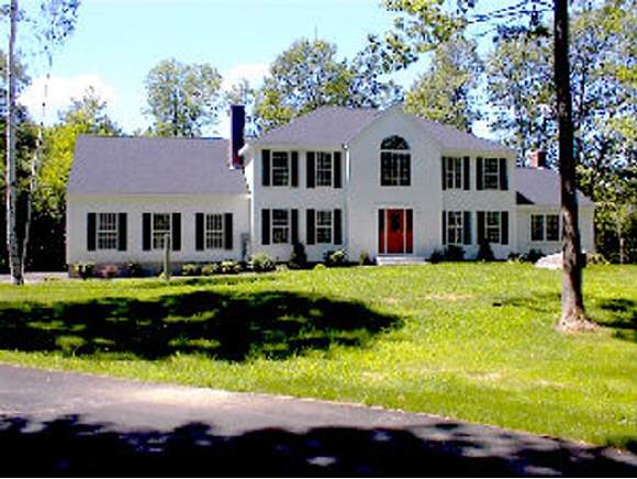 336 Weirs Road Gilford, NH 03249 - Photo 1 of 4