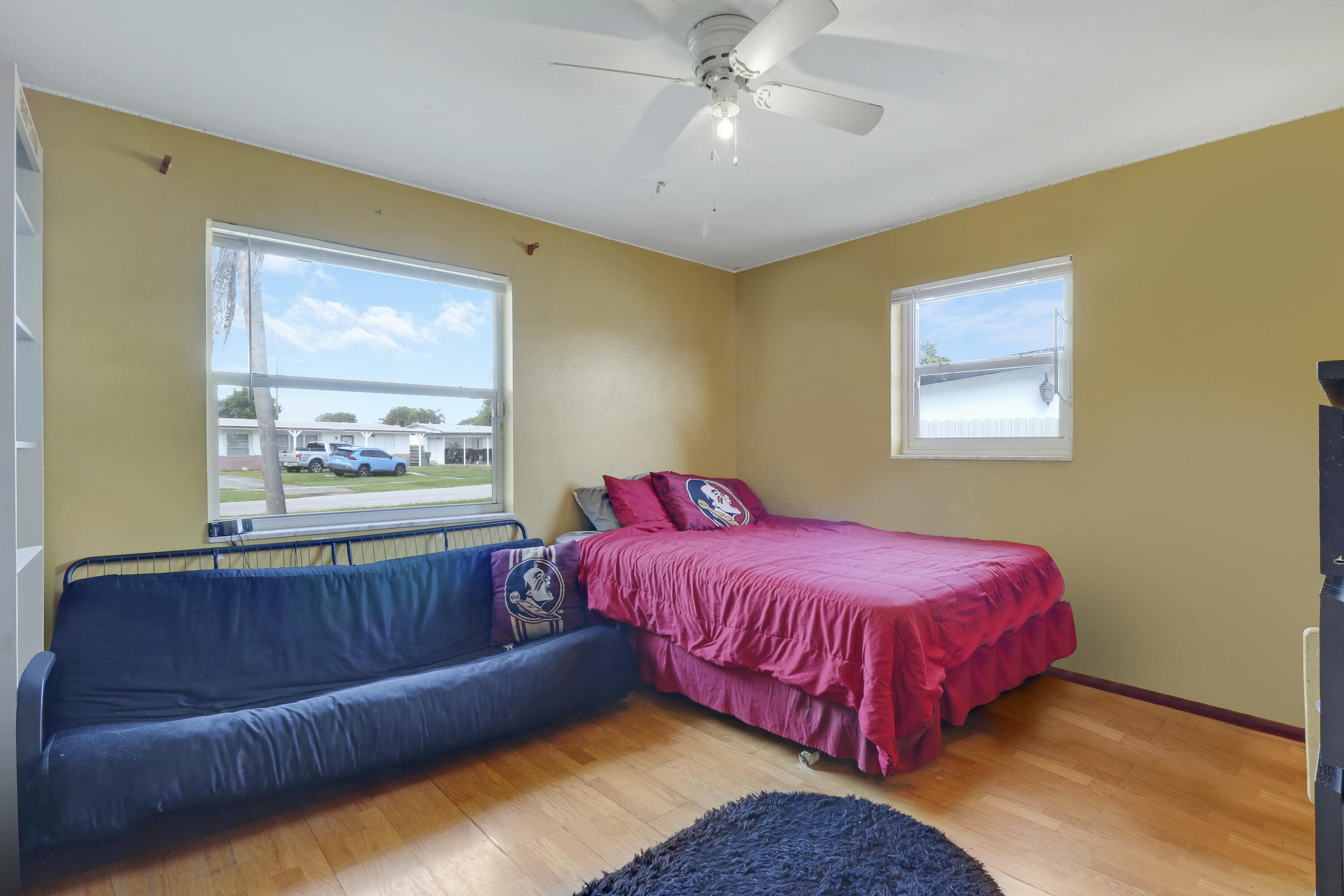 325 Masters Road Palm Springs, FL 33461 - Photo 21 of 35 3rd Bedroom