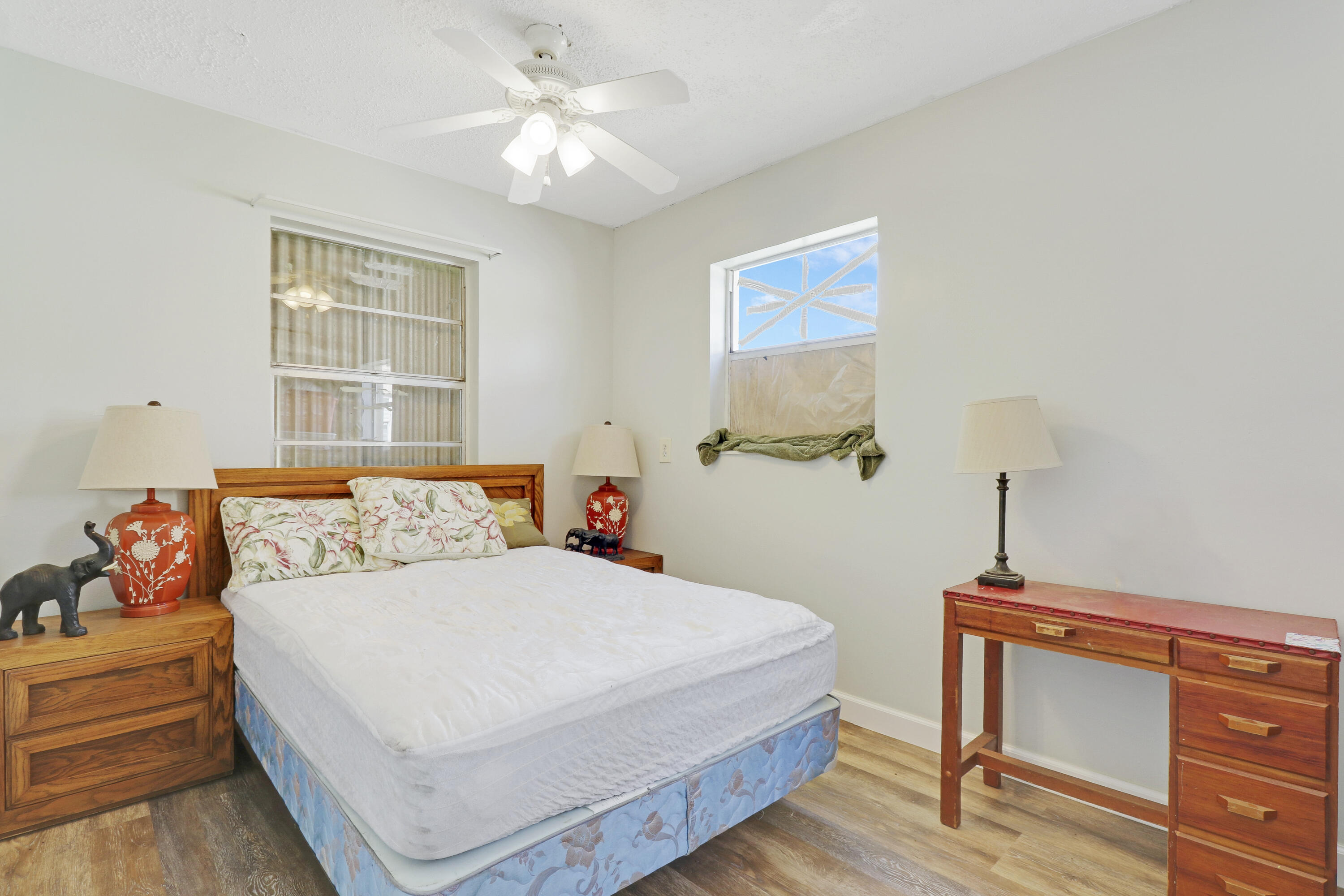 325 Masters Road Palm Springs, FL 33461 - Photo 22 of 35 4th Bedroom