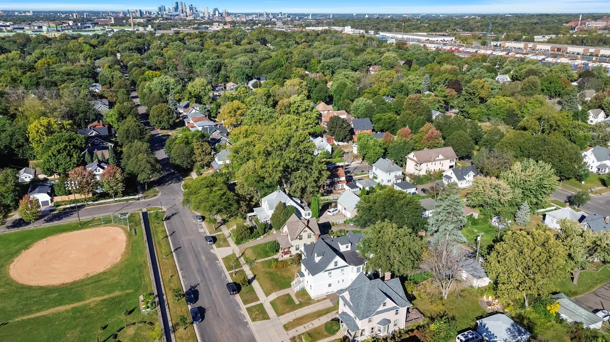 1619 Hubbard Avenue St. Paul, MN 55104 - Photo 11 of 49