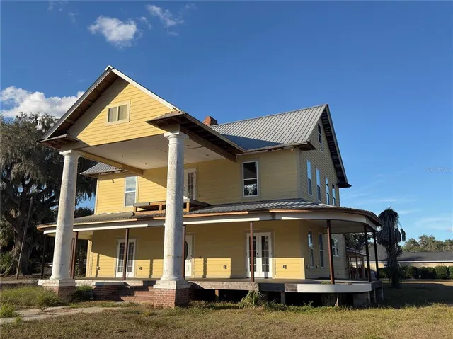 $435,000 | 701 1st Street Northeast, Fort Meade, FL 33841