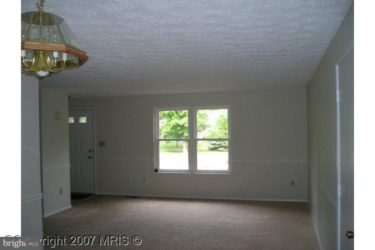 797 Stinchcomb Road Severna Park, MD 21146 - Photo 15 of 16 Living Room