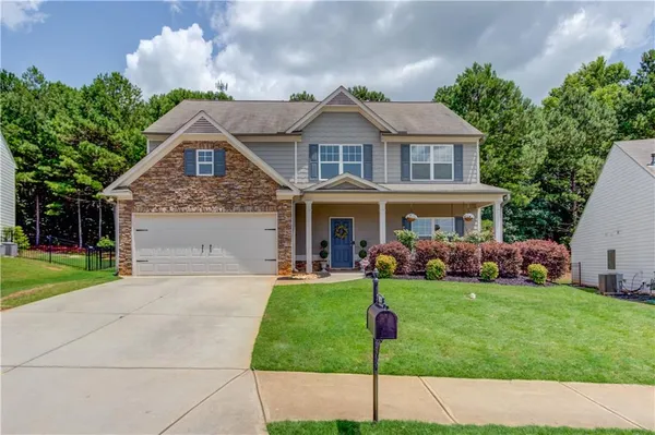 $435,000 | 1429 Washington Rose Avenue, Hoschton, GA 30548