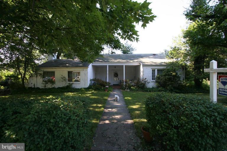 Exterior (Main)