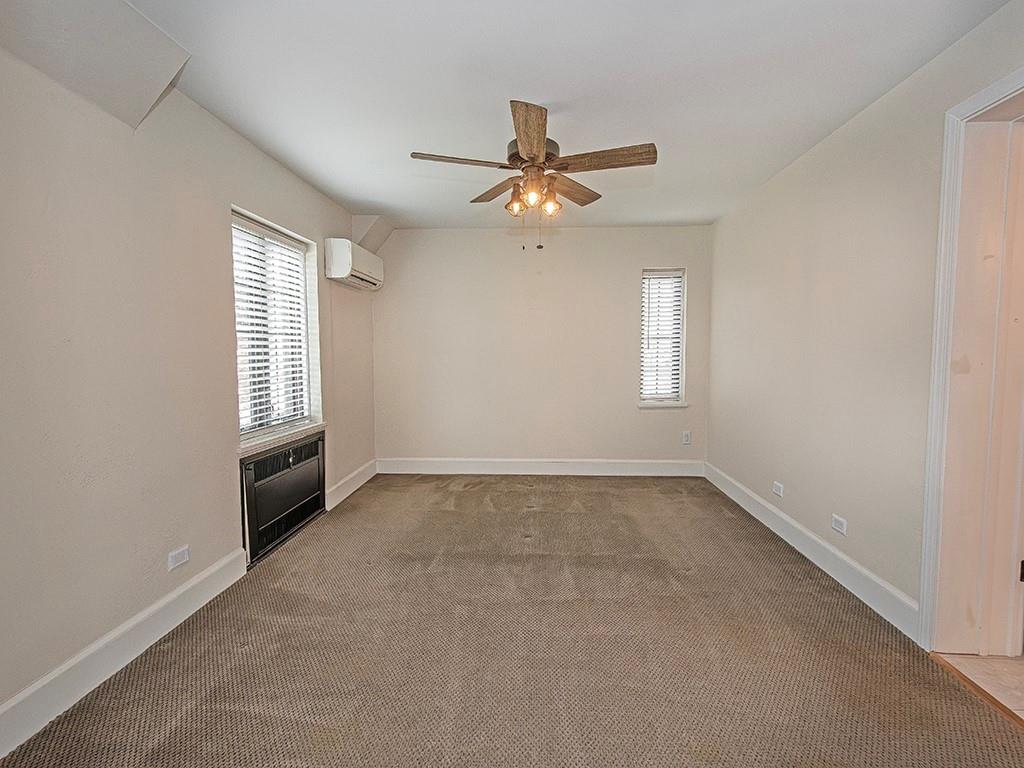 1035 Washington Road Pittsburgh, PA 15228 - Photo 27 of 44 an empty room with windows and fan