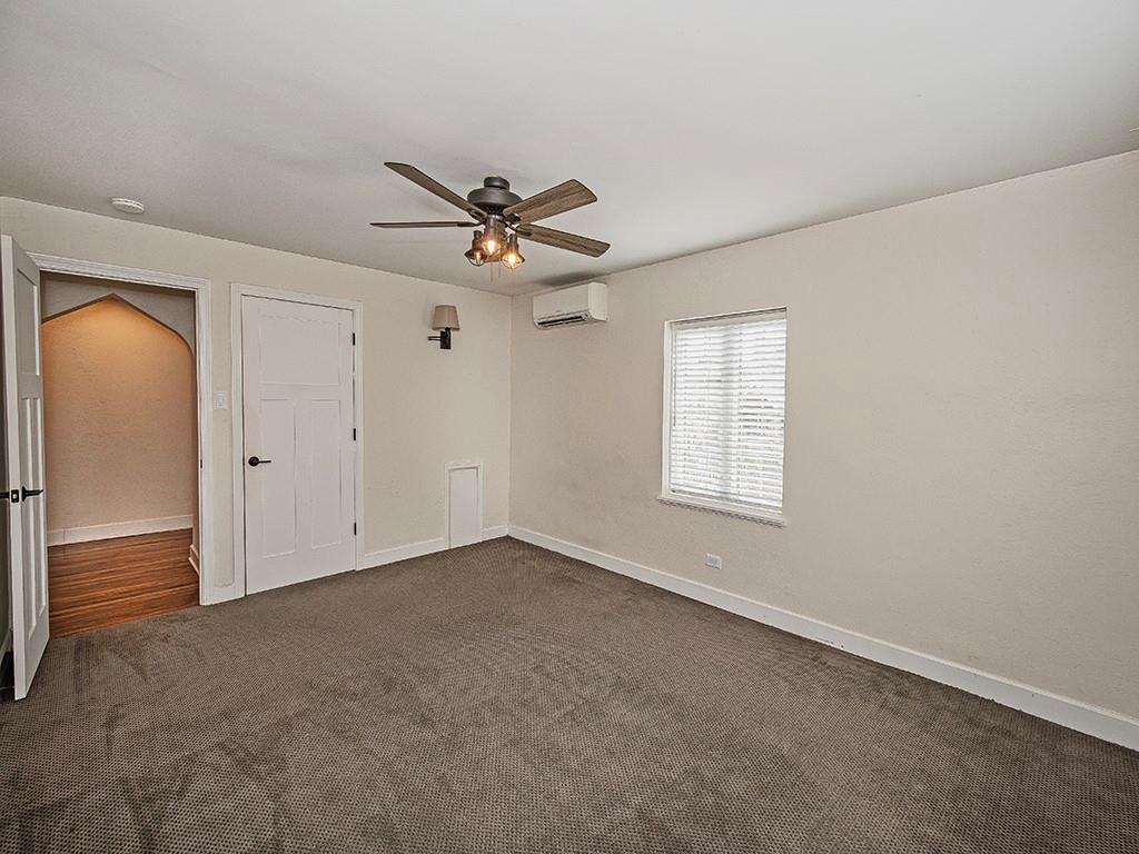 1035 Washington Road Pittsburgh, PA 15228 - Photo 32 of 44 a view of an empty room with a window