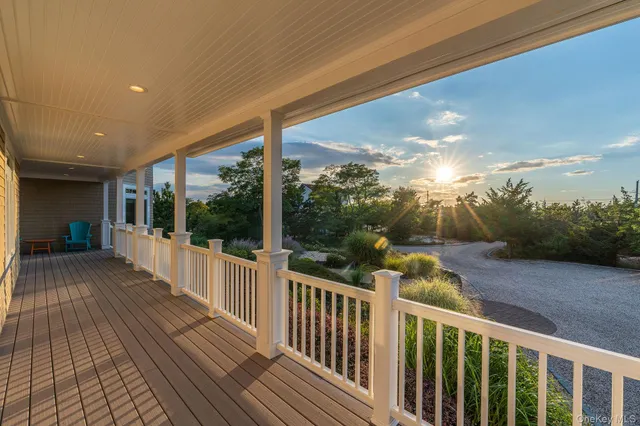 a view of a street view