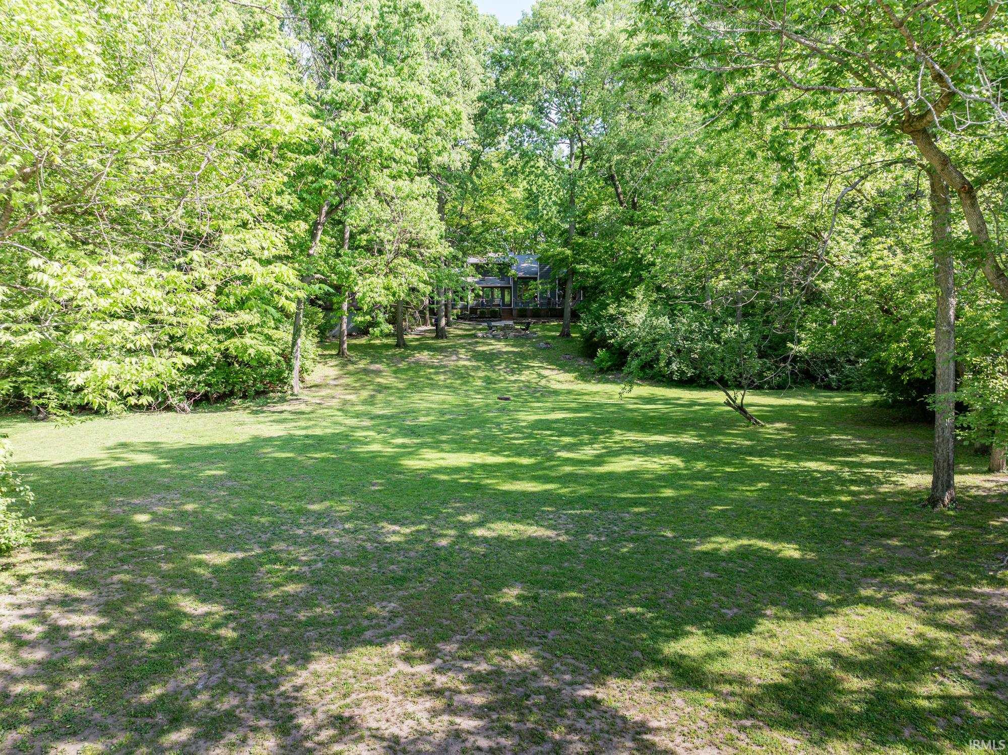 7509 West River Road Yorktown, IN 47396 - Photo 7 of 36