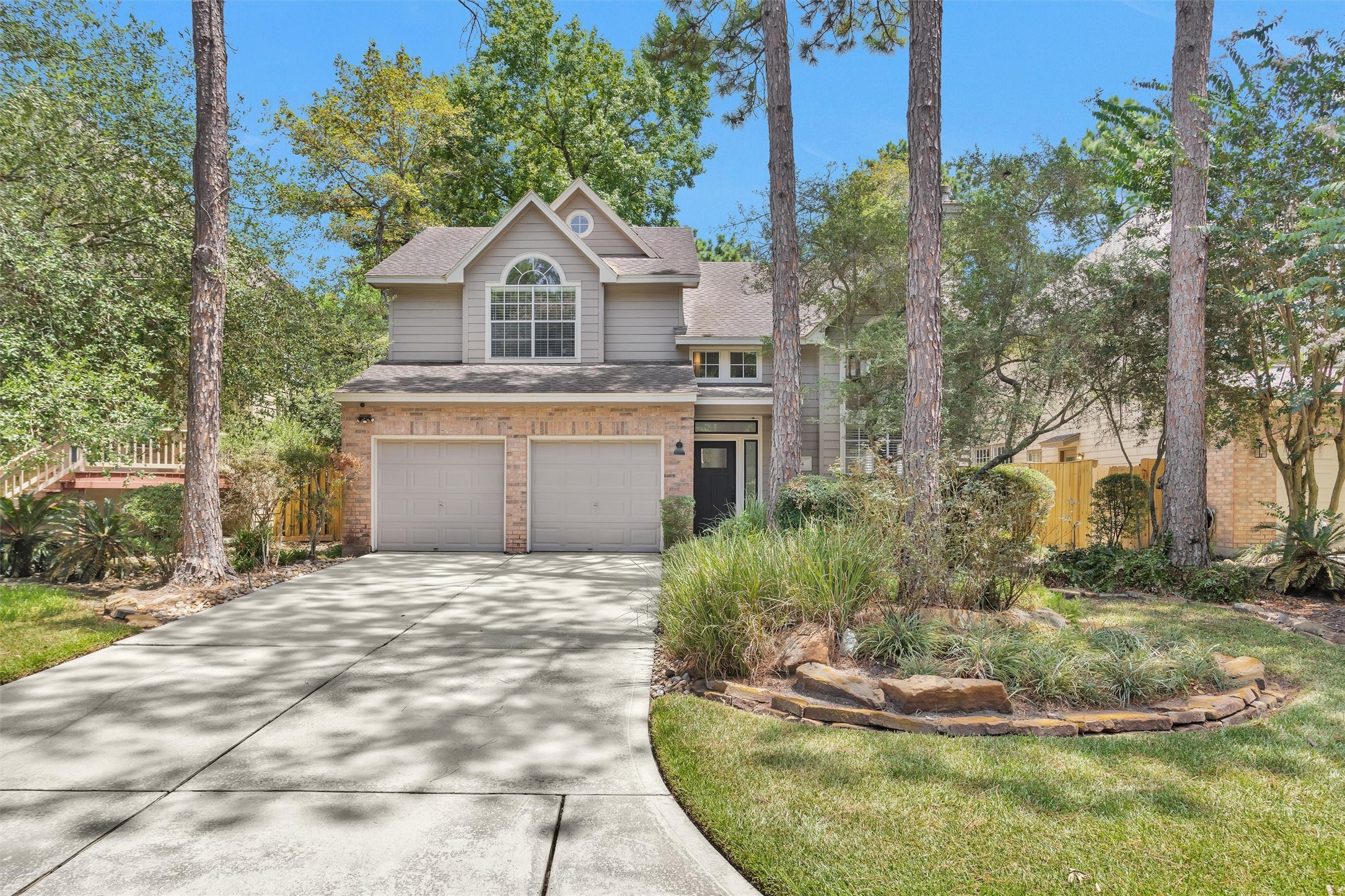 84 Lakeridge Drive Spring, TX 77381 - Photo 1 of 48 Gallery Image 1