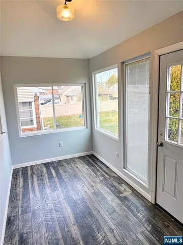 $4,000 | 138 Scoles Avenue, Unit 1ST FLOOR DU, Clifton, NJ 07012