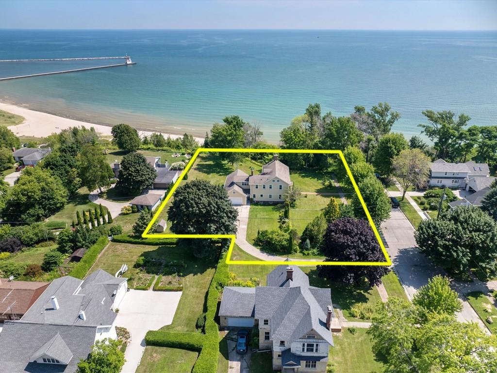 205 Rose Street Kewaunee, WI 54216 - Photo 11 of 51