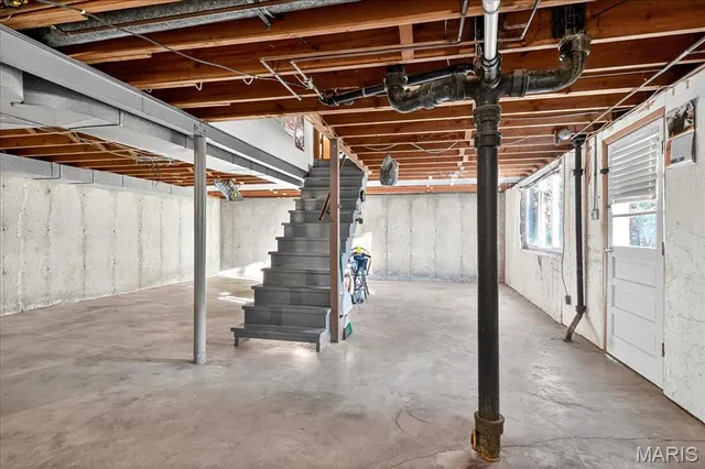 $160,000 | 4316 Kings Acres Drive, Fenton, MO 63026