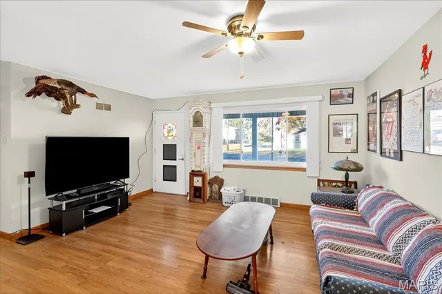 $160,000 | 4316 Kings Acres Drive, Fenton, MO 63026