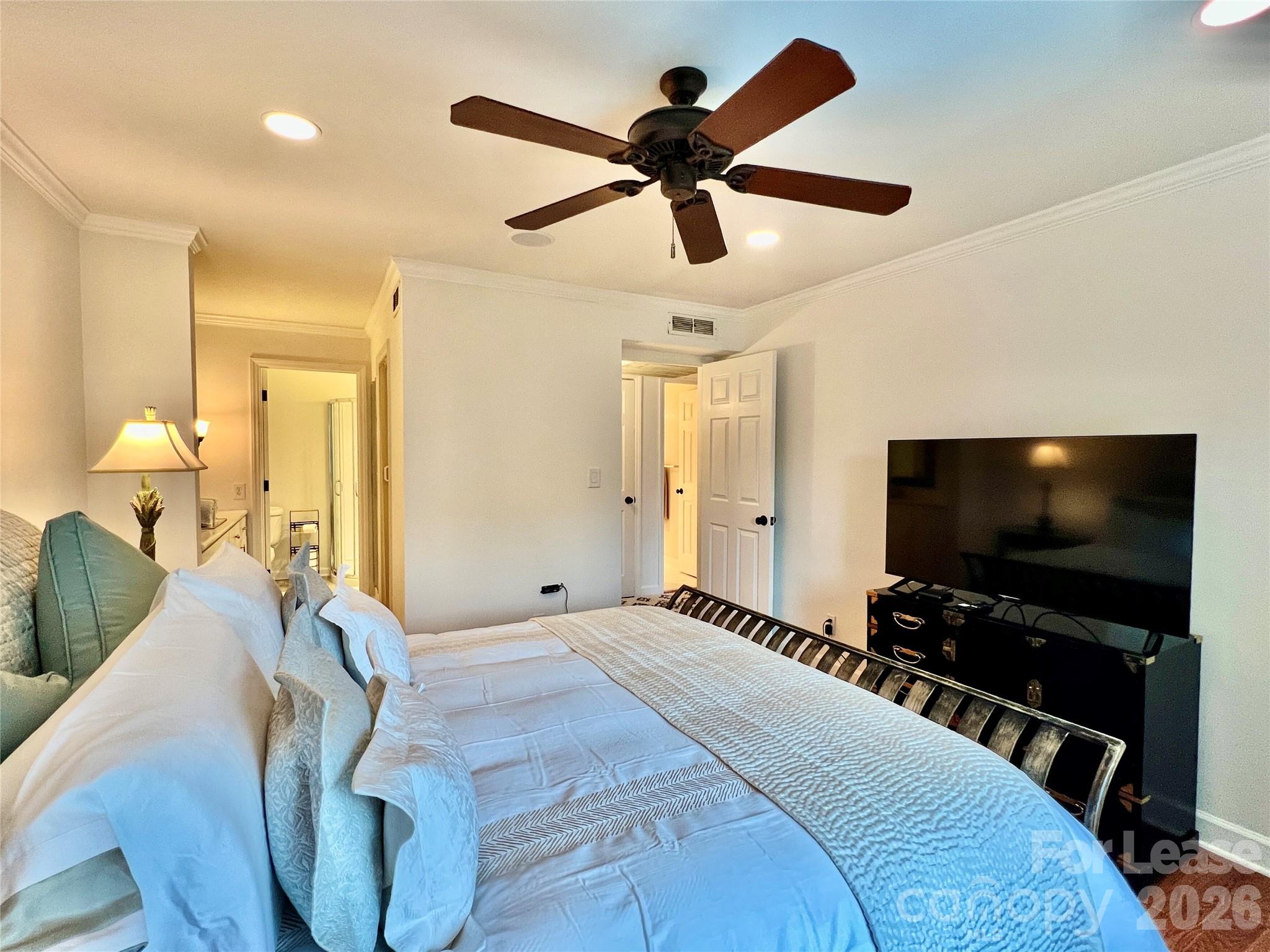 1323 Queens Road, Unit 417 Charlotte, NC 28207 - Photo 12 of 28
