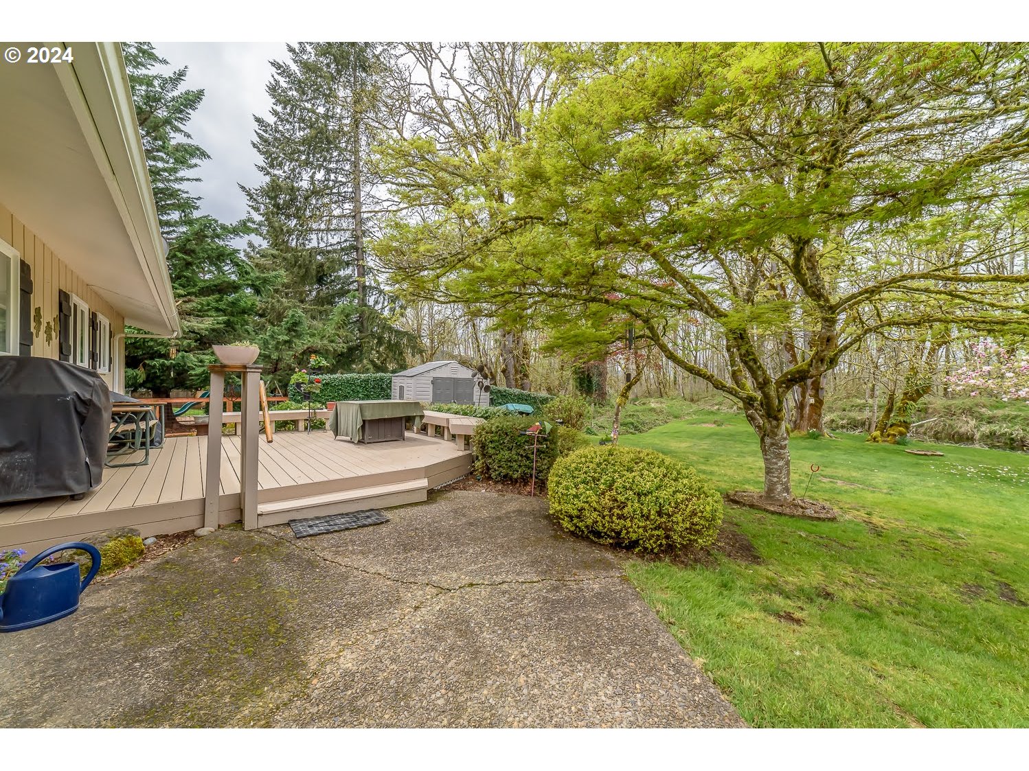 40157 York Lane Springfield, OR 97478 - Photo 31 of 41 a view of outdoor space and yard