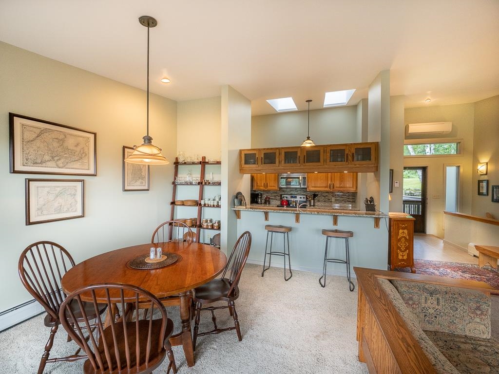 485 Alden Partridge Road Hartford, VT 05059 - Photo 12 of 39 Gallery Image 12