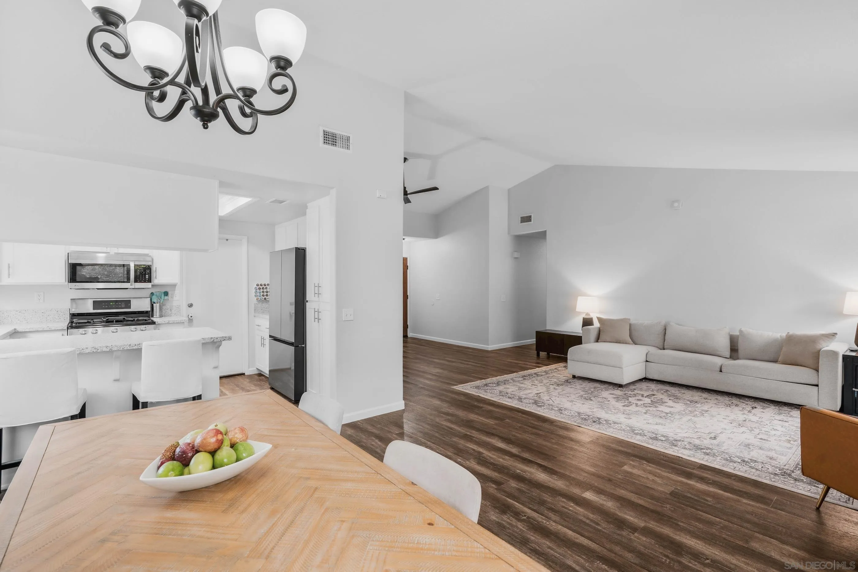 10226 Julio Place Santee, CA 92071 - Photo 18 of 36