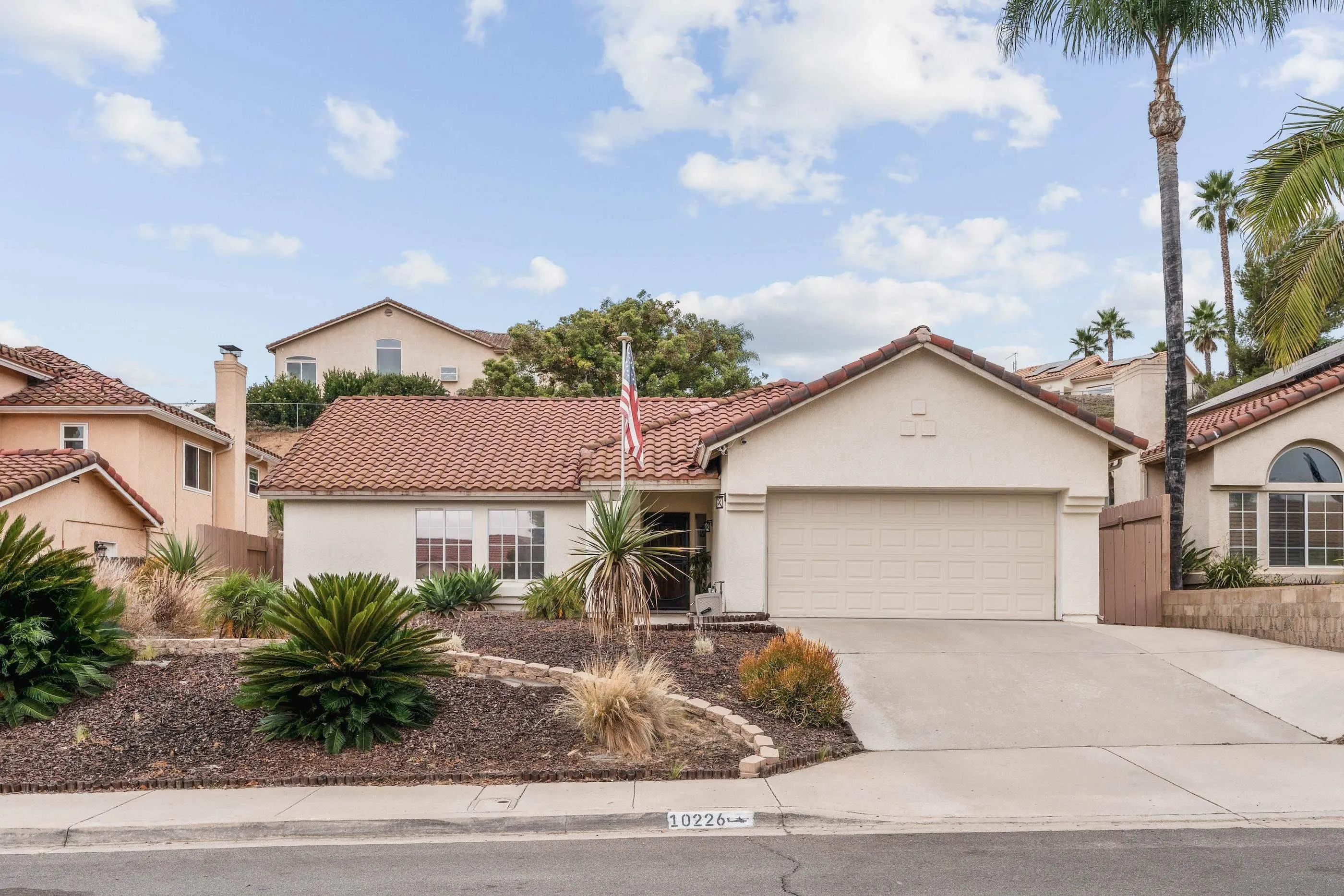 10226 Julio Place Santee, CA 92071 - Photo 2 of 36