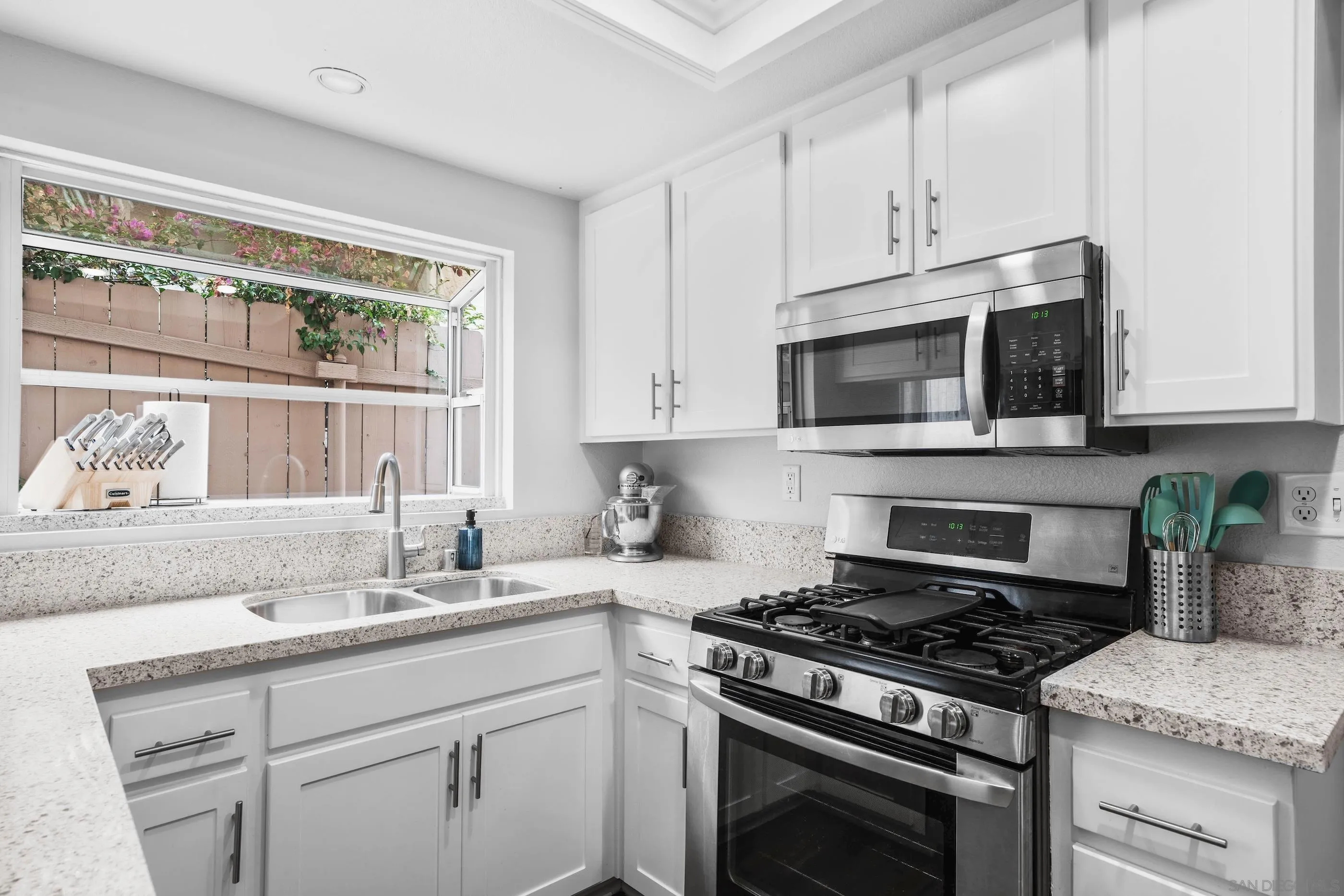 10226 Julio Place Santee, CA 92071 - Photo 23 of 36