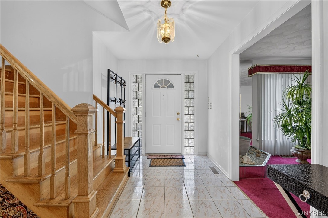 194 Exeter Road Amherst, NY 14221 - Photo 11 of 50 Gallery Image 11