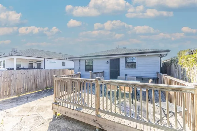 $1,850 | 4121 Jumonville Street, New Orleans, LA 70122