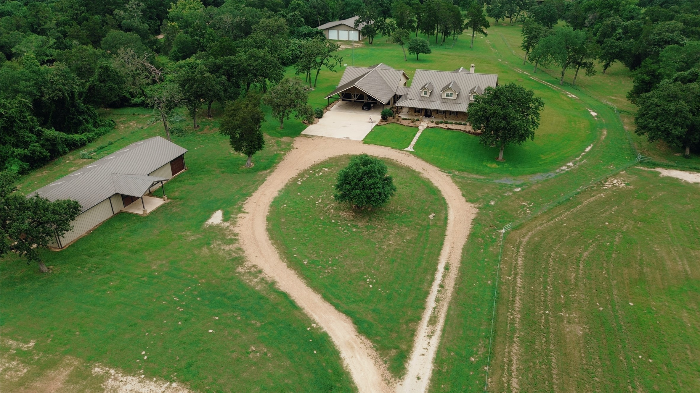 6892 Palm Road Sealy, TX 77474 - Photo 45 of 46
