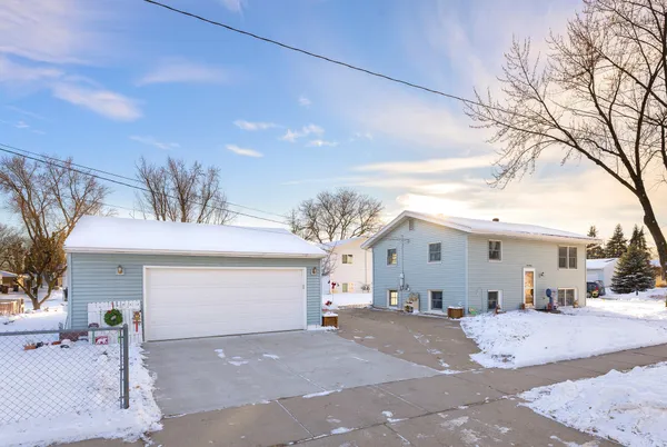 1020 Lake Street, Onalaska, WI 54650