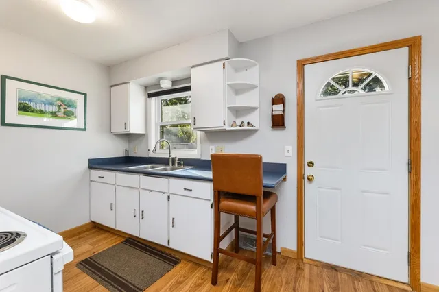 $284,900 | 1020 Lake Street, Onalaska, WI 54650