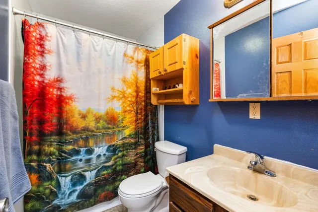 $284,900 | 1020 Lake Street, Onalaska, WI 54650